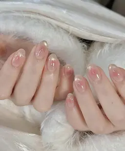 💕自爪💕韓国人気NO1チークネイル➕マグネットフレンチ　(初回ソフトジェルオフ無料、甘皮ケア込み）