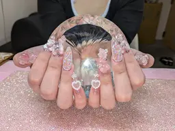 チップ10本長さだし💅🏻持ち込みデザイン(つけ放題、オフケア込)