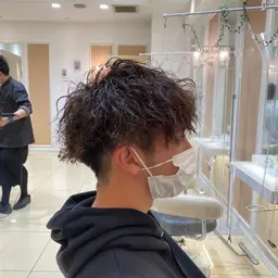 【流行りのツイスパ】メンズカット+ツイストスパイラルパーマ【施術時間120分】