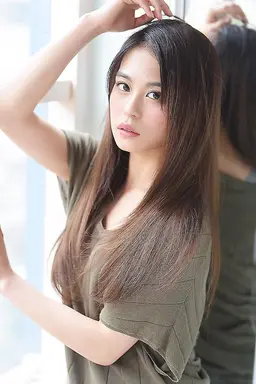 🍒☔️ 湿気対策にも☔️ 髪質改善💗カット＋酸熱トリートメント🍒￥15400