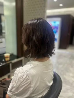 【🧚カット＋パーマ🧚自然乾燥で無造作なウェーブ感を✨️】期間限定45%OFFでご案内中です！🌟