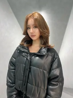 『 U25／12月限定🪽』  ブリーチダブルカラー「リタッチ可」➕トリートメント🧚スタイリング付き