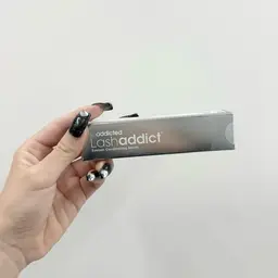 大人気美容液🪄ラッシュアディクト〔購入のみ〕