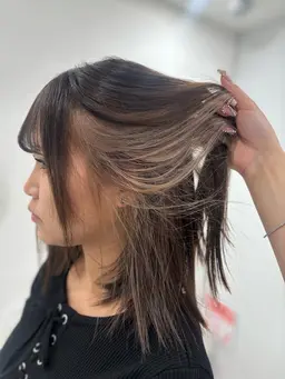 💗🎀鬼かわインナーカラー🎀💗ケアブリーチありwカラー➕オリジナルトリートメント➕炭酸spa➕コテ巻き仕上げ