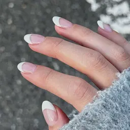 〈オフあり〉フレンチ×長さだし10本