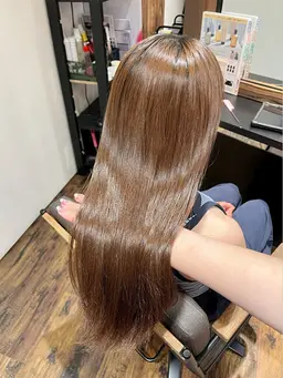 【☀️艶＊髪質改善☀️】 カット+うる艶縮毛矯正※根元6ヶ月以内のリタッチのみ