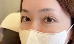 見惚れる目元コース