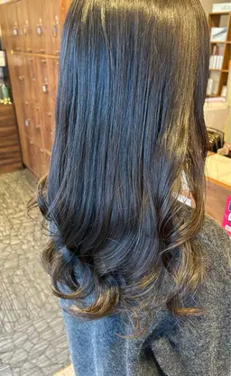 無料女性カットモデル平日17時半~限定⚠️日時相談有り