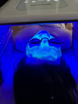 美肌革命✨水光ピールトリートメントで潤いツヤ肌