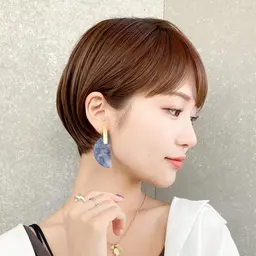 似合わせカット&柔らか縮毛矯正&集中補修トリートメント✨ナチュラルストレートパーマ☺️アイロンした後のような艶髪に🌟