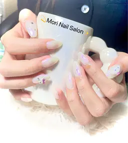 🍓プレミアムマグネット🍓「2色可能」✨「4本アート」🌟「シンプルアート2本、ストンが付け2本」🎶「オフ込み」✨