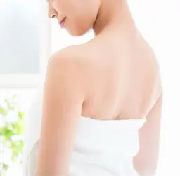 全身脱毛（顔、VIO)込み