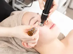 選べる美容成分をお肌内部にお届け❣️イオン導入45分