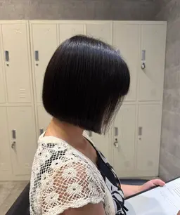 レディースカット ＋ トリートメント 👧🏻‎🫧