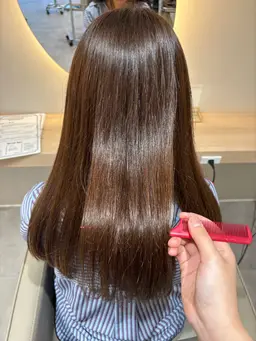 【✨️朝の時間短縮に✨️】カット＋縮毛矯正＋𝐀𝐮𝐣𝐮𝐚リペアトリートメント🥣ࡄ.ㅤㅤㅤ