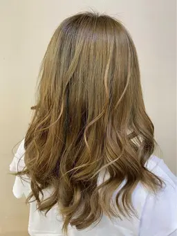 【今話題の超音波髪質改善トリートメント】カット＋ケアプロ超音波髪質改善トリートメント/9900円→7900円