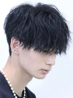 【メンズ限定】カット＋デザインパーマ⚡️（ツイスト、ツイスパ、波巻き、フェザー）