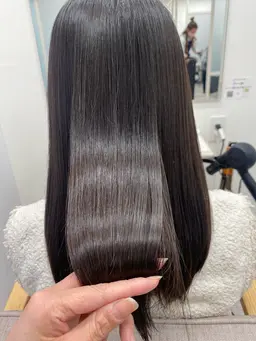 似合わせカット＋美髪酸性ストレート＋oggiotto6行程TR＋マイクロバブル✨