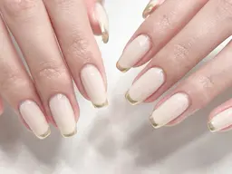 【Hand】 🩵ミラーフレンチ🩵ジェルオフ無料🩵