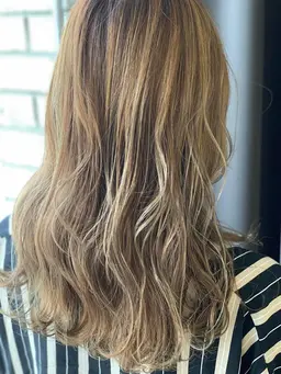 ✨カット &パーマ&Ｍトリートメント✨