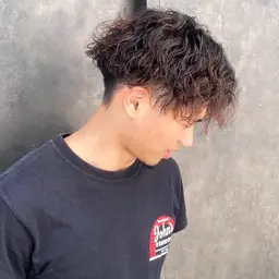 【メンズ限定】カット＋ツイストスパイラルパーマor波巻きパーマ＋ご希望で眉カットも◎