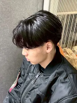 人気NO.2《🩵ᩚ新規男性限定🩵ᩚ》メンズカット＋韓国風ニュアンスパーマ(前処理剤付き)＋トリートメント✨️