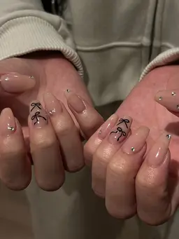 【オフ有】ハンド💅🏻ワンポイントアート🫧