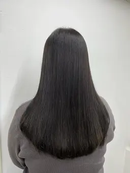 ワンカラー+色長持ちトリートメント　¥11550→¥4400