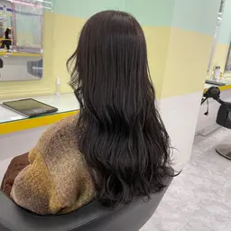 ✨黒染めしたくない方必見👀✨💘学割の暗染めカラー＋オリジナルトリートメント＋炭酸ジェットスパ💘