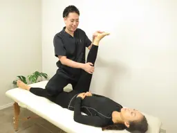 【徹底美脚・徹底美尻】💫O脚矯正＋骨盤矯正 60分 ¥13,600→¥4,950