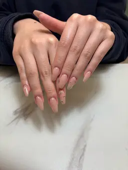 1月限定💅✨オフ無し10本長さだしワンカラー、アート2本までok✨