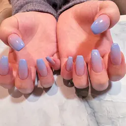 カラーグラデーション（オフ込み） ¥5000    2色可能