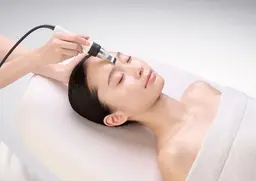 🎀ミニモ限定🎀イチゴ鼻卒業✨超音波で気になる毛穴ケア (AI搭載肌診断付き)