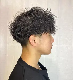 「本日限定」*ツイストスパイラルパーマ*(カット+トリートメント込み)