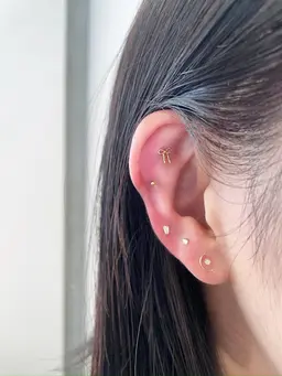 耳ツボジュエリー💎練習モデル