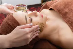 【アフタトリートメント付】お肌に優しいREVI陶肌ピーリング🌿デコルテマッサージ付き💆‍♀️