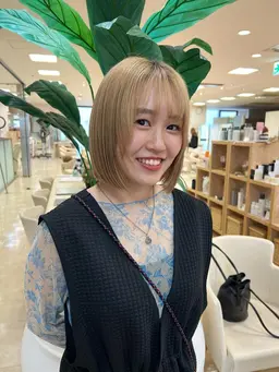 🌙残り2名限定クーポン🌙ケアブリーチ＋オンカラー＋超音波トリートメント　　　¥25000→¥16280