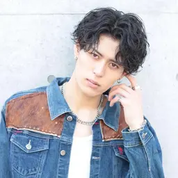 【ミニモ学割】🔴【人気No.1】【1日2名様限定】再現率100%の波巻きパーマ＋炭酸スパ🔥