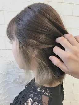 インナーカラーorイヤリングカラー+oggiottoトリートメント