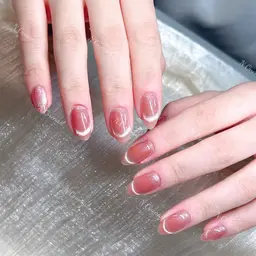 チップ長さだし+★大人気ワンホンネイル／マグネットフレンチ¥ 9480