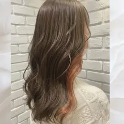 𓊆ㅤケアブリーチ剤使用𓊇  インナーカラー .⋆𝜗𝜚