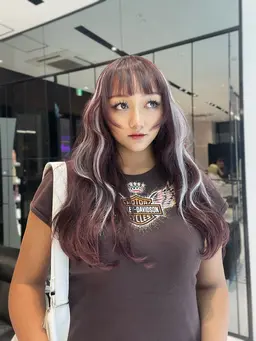 ポイントエクステでデザインカラー💖💖 ［⚠️料金1本分表記］イヤリングカラー/インナーカラー/ハイライト&ローライト