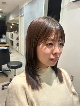 💛小顔カット+プチトリートメント💛