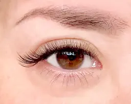 《モチ抜群》4週間取れにくくストレスフリー🌟ボリュームラッシュ120束(約600本)