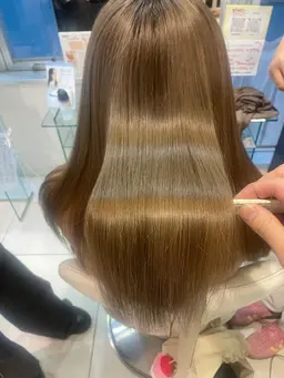 ブリーチ無し✖️ダブルカラー🫧✨(トリートメント込み)