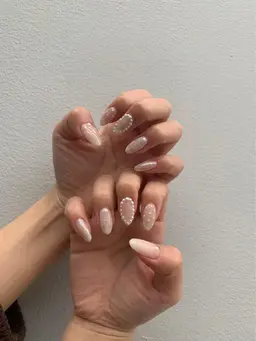 【パラジェル】🤍1番人気❕🤍【12月限定】シンプル+アートネイル💅(4本までアートし放題)