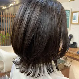 カットの悩み相談。クセや今のヘアスタイルでお悩みの方