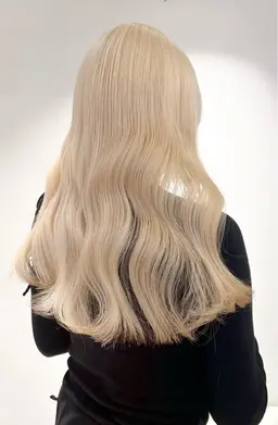 [ブリーチリタッチ+ 透明感カラー🤍＋ケアトリートメント]今なら限定価格でのご案内✨