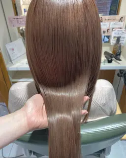 🌟カット+透明感カラー+うるツヤトリートメント🌟