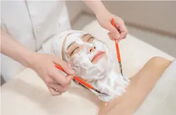 韓国で大人気のララピール➕毛穴洗浄コース✨バブル洗顔→毛穴洗浄→ピーリング→フェイスマスク)